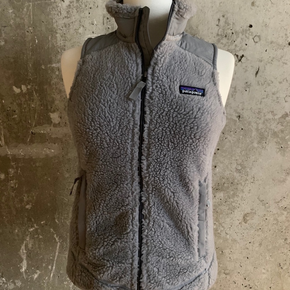 Patagonia Women’s fleece zip up vest